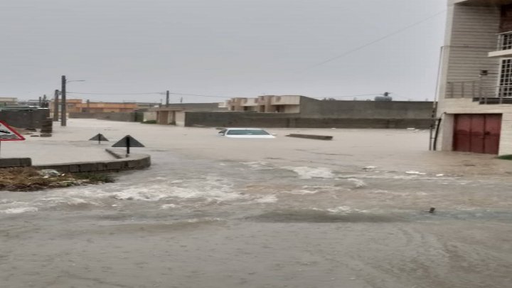 دشتستان دو روز پس از سیل؛ مردم: خسارت‌ها زودتر جبران شود