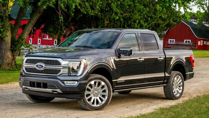 درگ بین فورد هیبرید F-150 و رپتور F-150 + فیلم