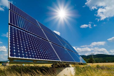 چرا انرژی خورشیدی جایگزین سوخت‌های فسیلی نمی‌شود/ مازوت و خواب زمستانی شهرداری و محیط زیست