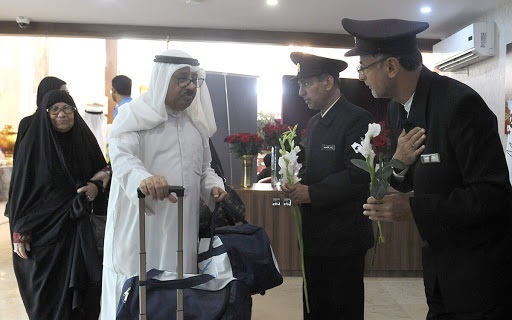 حضور زائران عرب زبان در مشهد سایه کرونا بر سر گردشگری سلامت مشهد