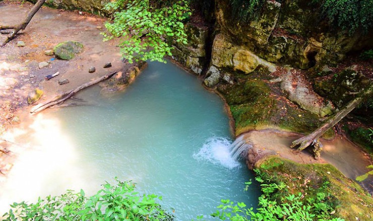 آبشار لوه در گلستان