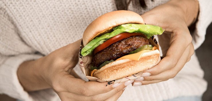 آیا می توان هنگام کاهش وزن همبرگر خورد؟