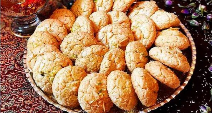 طرز تهیه شیرینی نارگیلی پفکی بازاری مخصوص عید نوروز