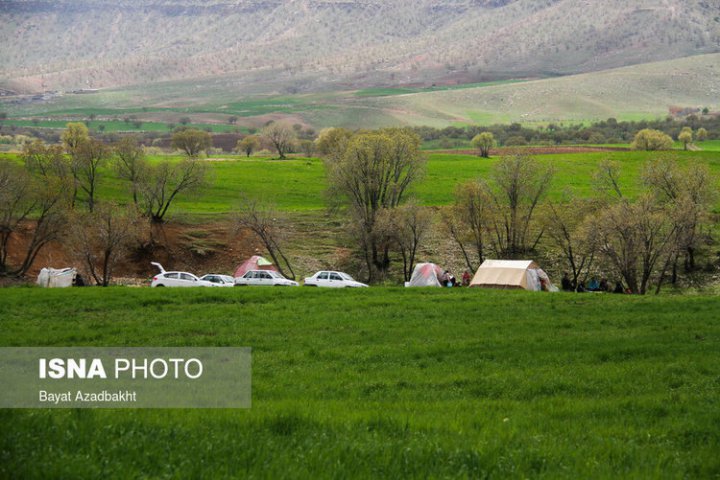 دستگیری ۳ مرد و ۱۲ زن در یکی از باغ‌های شهریار در سیزده‌بدر