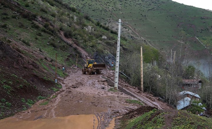 (تصاویر) رانش زمین در مازندران