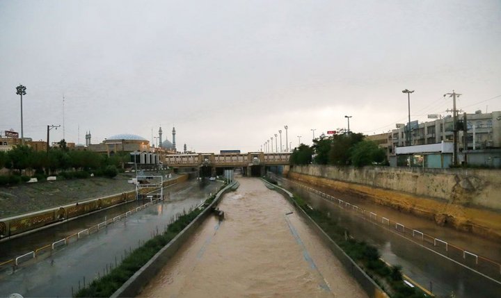 (تصاویر) سیلاب و آبگرفتگی در قم