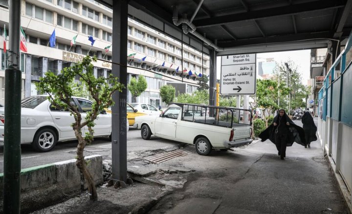 (تصاویر) معضلی بنام جای پارک