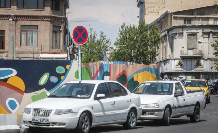 (تصاویر) معضلی بنام جای پارک