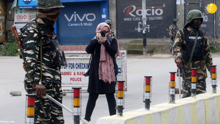 (تصاویر) بازداشت عکاس خبرنگار زن در کشمیر