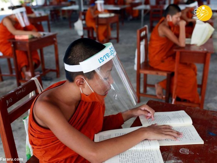 (تصاویر) راهبان تازه کار با ماسک و رعایت فاصله اجتماعی در کلاس