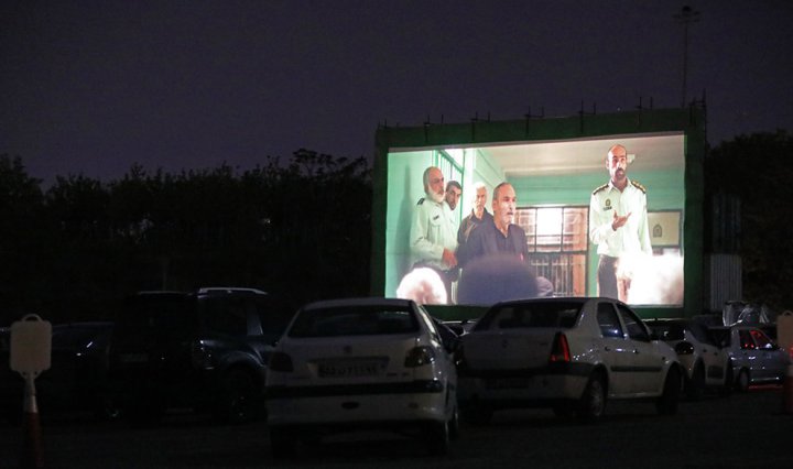 (تصاویر) اولین «سینما ماشین» کشور در برج میلاد