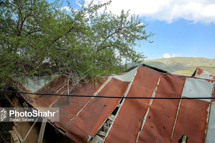 (تصاویر) تخریب یک روستای تاریخی در مشهد توسط اهالی آن