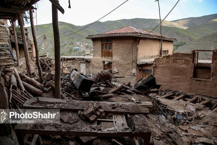 (تصاویر) تخریب یک روستای تاریخی در مشهد توسط اهالی آن