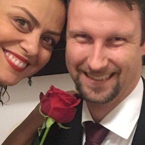 شبنم فرشادجو شبنم فرشادجو