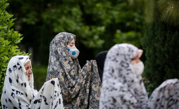 (تصاویر) نماز عید فطر در دانشگاه تهران