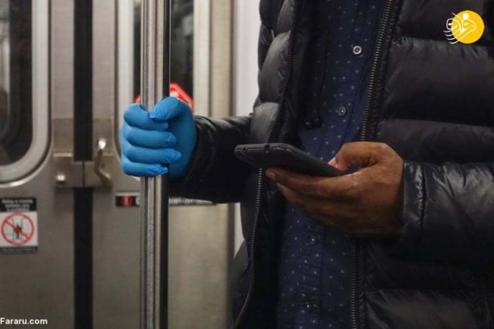 (تصاویر) دستهای مضطرب در مترو
