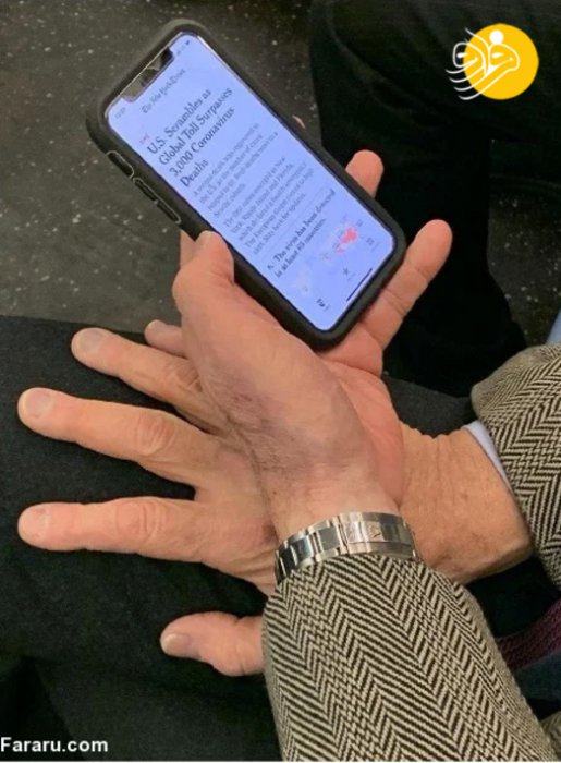 (تصاویر) دستهای مضطرب در مترو