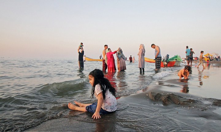 (تصاویر) وضعیت قرمز در سواحل مازندران