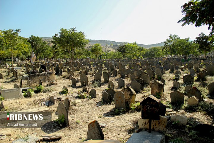 (تصاویر) قبرستان تاریخی سفیدچاه