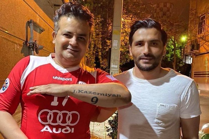 (عکس) پاداش جالب یک پرسپولیسی برای ترک سیگار