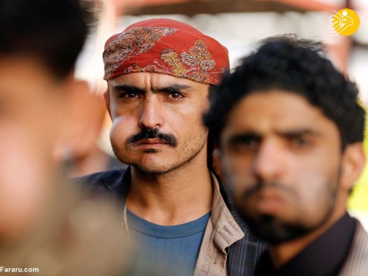 (تصاویر) بازار داغ "قات" در یمن در روزهای شیوع کرونا