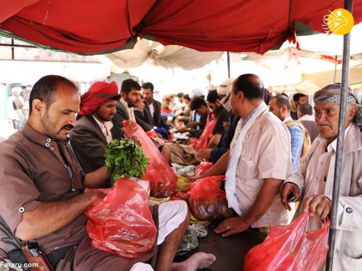 (تصاویر) بازار داغ "قات" در یمن در روزهای شیوع کرونا