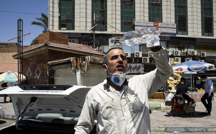 (تصاویر) گرمای طاقت فرسای اهواز