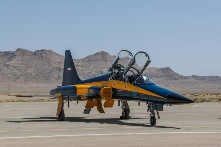 (تصاویر) تحویل سه جت جنگنده پیشرفته کوثر به نیروی هوایی ارتش