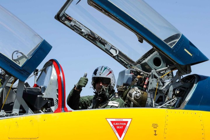 (تصاویر) تحویل سه جت جنگنده پیشرفته کوثر به نیروی هوایی ارتش