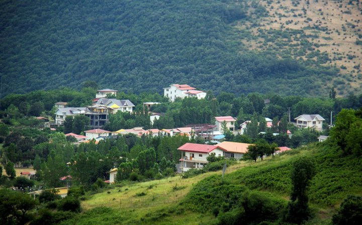 (تصاویر) ساخت ویلاهای لوکس در گردنه حیران