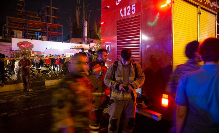 (تصاویر) آتش سوزی و انفجار در مرکز پزشکی سینا در تجریش