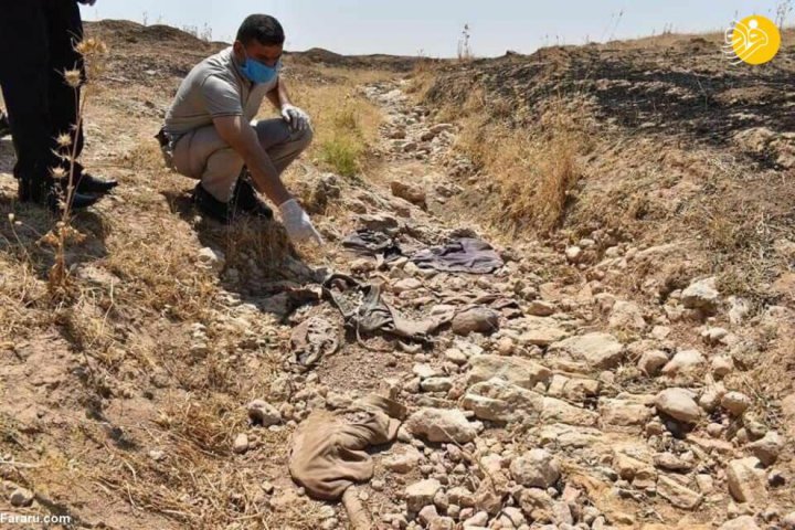 (تصاویر) کشف گور دسته‌جمعی پر از استخوان‌ و لباس‌ ۶۰۰ شیعه در عراق