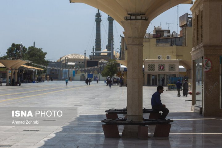 (تصاویر) گرمای ۵۰ درجه هوا در قم