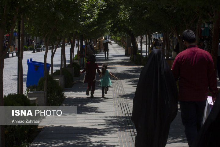 (تصاویر) گرمای ۵۰ درجه هوا در قم