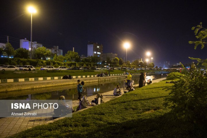 (تصاویر) گرمای ۵۰ درجه هوا در قم