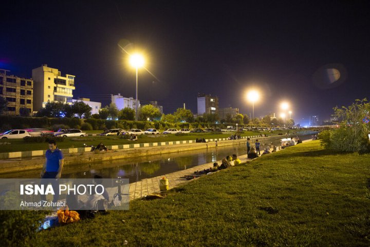 (تصاویر) گرمای ۵۰ درجه هوا در قم