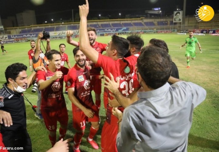 (تصاویر) جشن قهرمانی پرسپولیس در شهر اولین‌ها