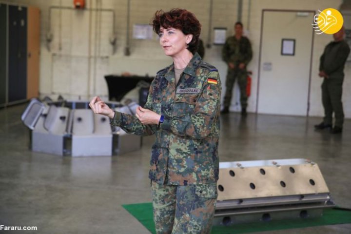 (تصاویر) آموزش سگ‌های کرونایاب در ارتش آلمان