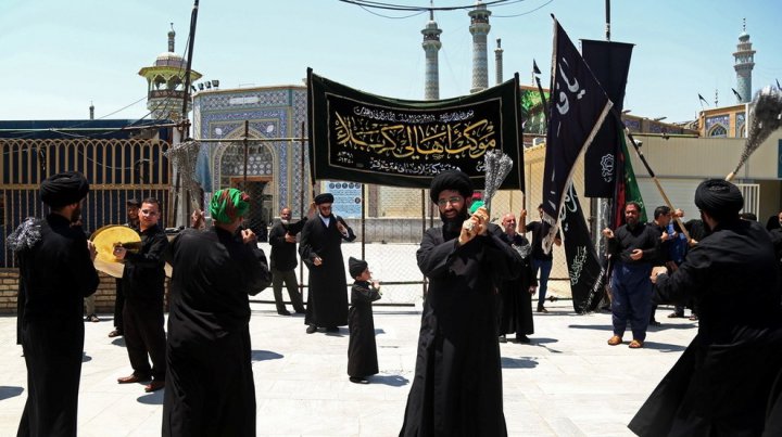 (تصاویر) عزاداری شهادت امام محمد باقر(ع) در قم