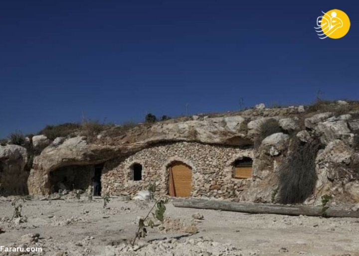 (تصاویر) زندگی خانواده فلسطینی در غار