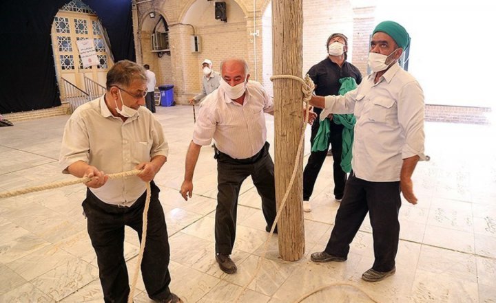 (تصاویر) برپایی خیمه عزا در امامزاده موسی مبرقع قم