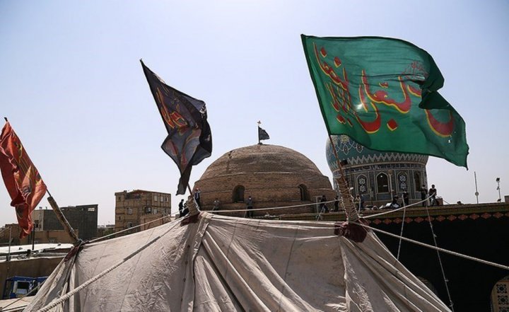 (تصاویر) برپایی خیمه عزا در امامزاده موسی مبرقع قم