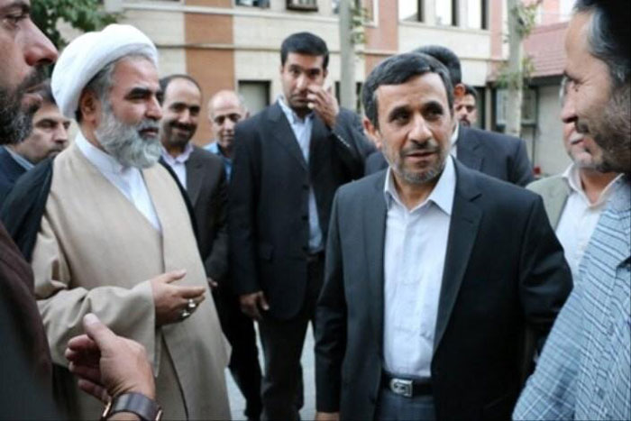 روح‌الله حسینیان؛ کارنامه یک سیاستمدار جنجالی