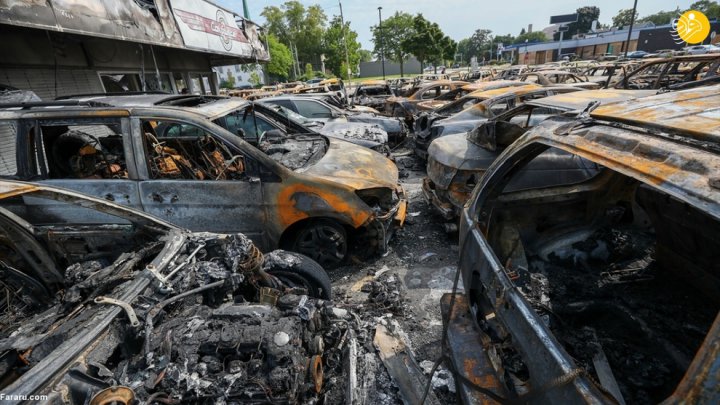 (تصاویر) به آتش کشیدن خودروها در ناآرامی‌های ویسکانسین