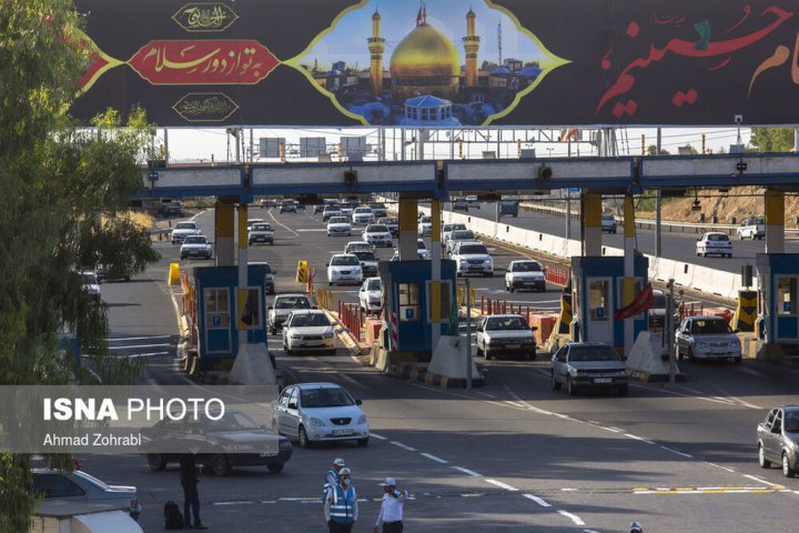 (تصاویر) ورودی اتوبان تهران قم در شروع تعطیلات