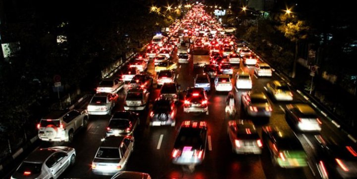ترافیک نیمه سنگین در آزادراه‌های تهران قم و تهران ساوه
