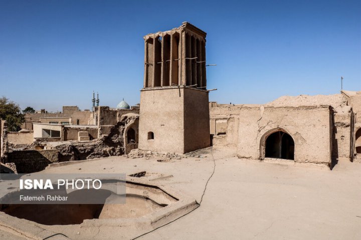 (تصاویر) خانه تاریخی وحشی بافقی پیدا شد