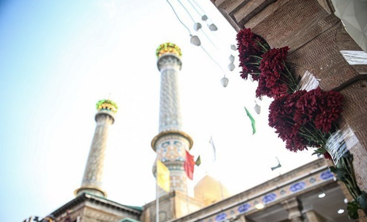 (تصاویر) گل آرایی حرم حضرت عبدالعظیم(ع)