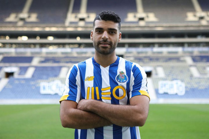 خواننده مورد علاقه مهدی طارمی کیست؟