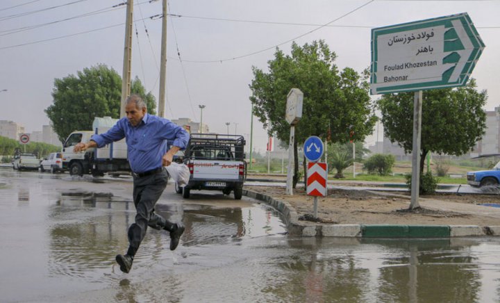 (تصاویر) آبگرفتگی گسترده در اهواز